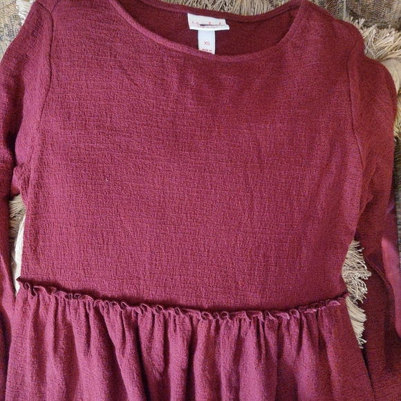 Isabel Maternity by Ingrid & Isabel top blouse long Sleeves bell sleeve size XS - Picture 4 of 7